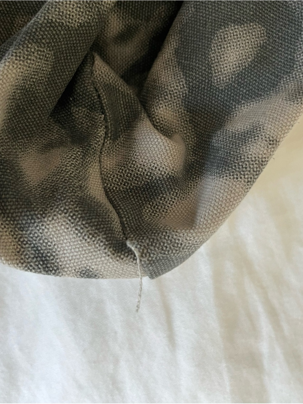 ALO Yoga Gray Tie-Dye Canvas Tote - Picture 5 of 6